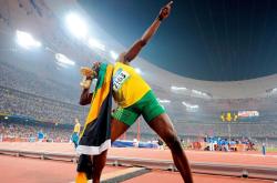 开云体育中国-联盟今日，詹姆斯力挽狂澜显本色，火箭压哨绝杀惊四座