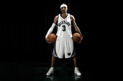 开云体育登录-上海以慢制快拆解爵士音符，武切维奇独舞写下生涯之夜