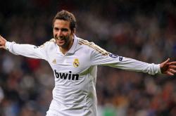 开云体育中国-打破边界的绿茵对话，卢卡库重炮定江山，曼城险胜全白军团