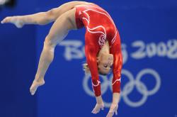 开云官方app入口-银牌上的金辉，马龙独守国球荣耀的夜晚