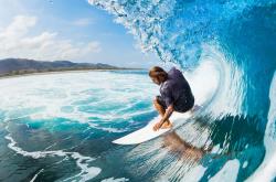 开云平台-当传奇凝聚成利刃，葡萄牙元老队3-0完胜马德里竞技，伊布梦幻倒钩锁定胜局