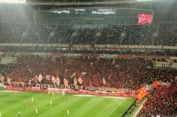 开云体育APP下载-中超赛场热度不减，球迷热情高涨