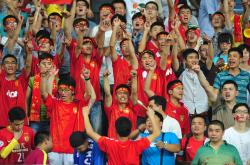 开云体育入口-体育场内外齐欢呼，中国队夺得胜利