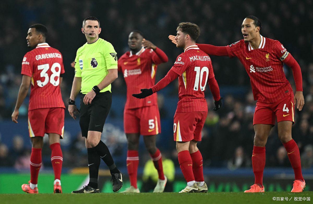 利物浦阵容齐整备战，决赛气氛紧张刺激