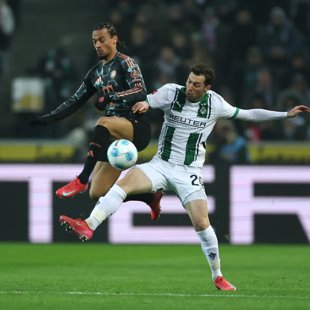 门兴格拉德巴赫击败汉堡SV,保持不败 门兴格拉德巴赫击败汉堡SV,保持不败