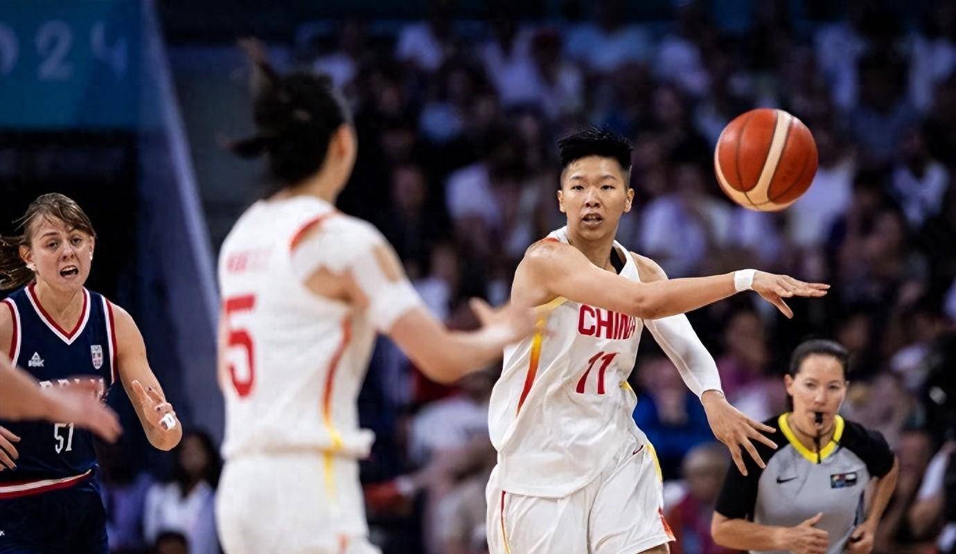 包含南美女篮赛场纷繁呈现，实力悬殊显现的词条