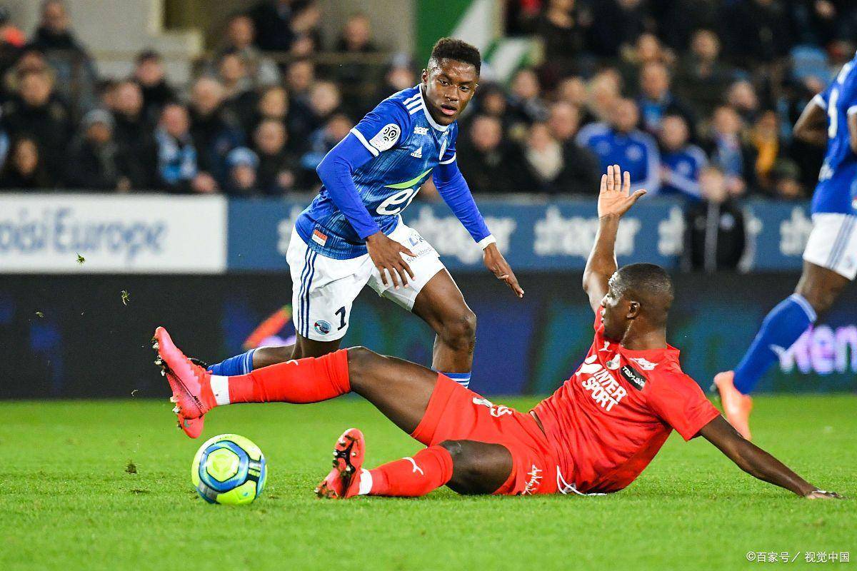 斯特拉斯堡队在比赛中表现得意志坚定,备受瞩目的简单介绍 斯特拉斯堡队在比赛中表现得意志坚定,备受瞩目的简单介绍