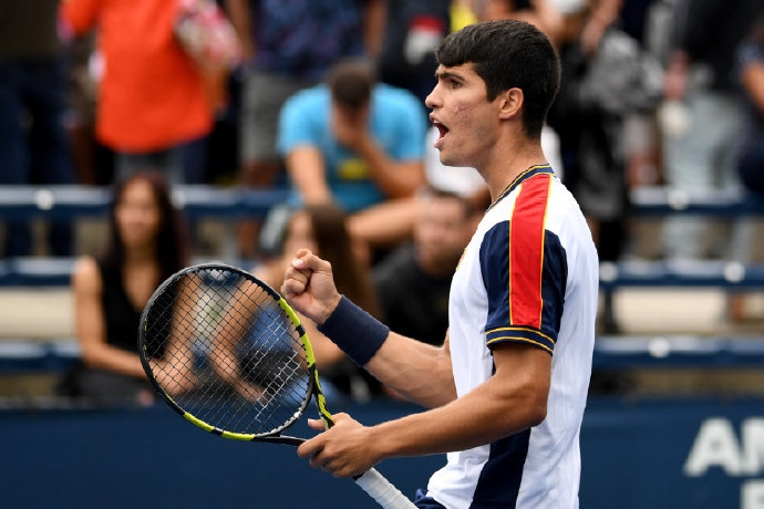 C9血洗HKA，Elk操刀奇招英雄翻盘鏖战多局2025世界赛，强势挺进下一轮的简单介绍