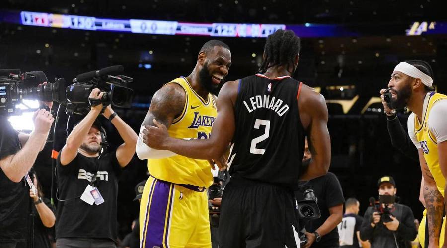 湖人惊险逆转快船，晋级西部半决赛