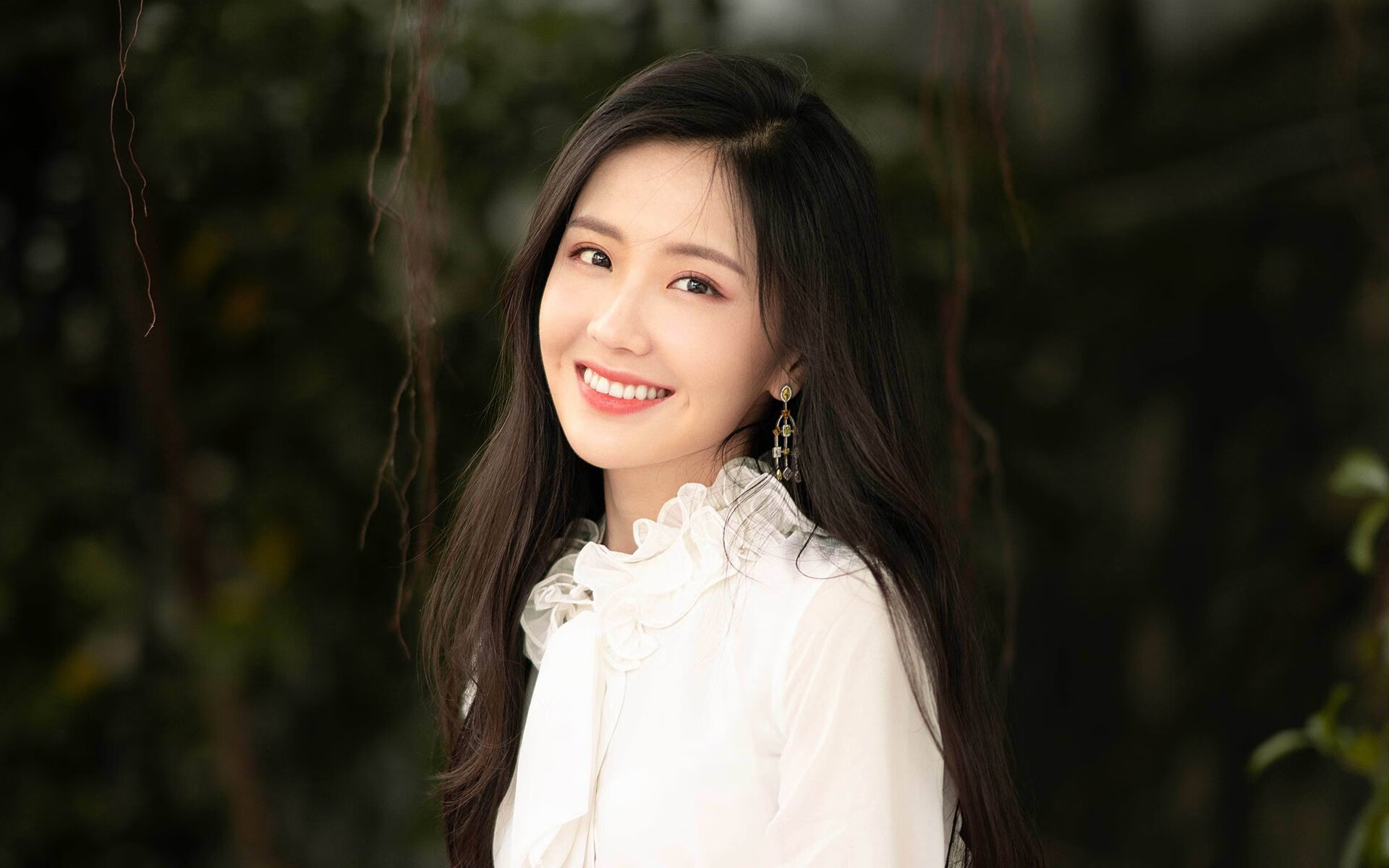 詹姆斯,上海男篮攻防转换的隐形引擎,对阵山西一役显露无遗