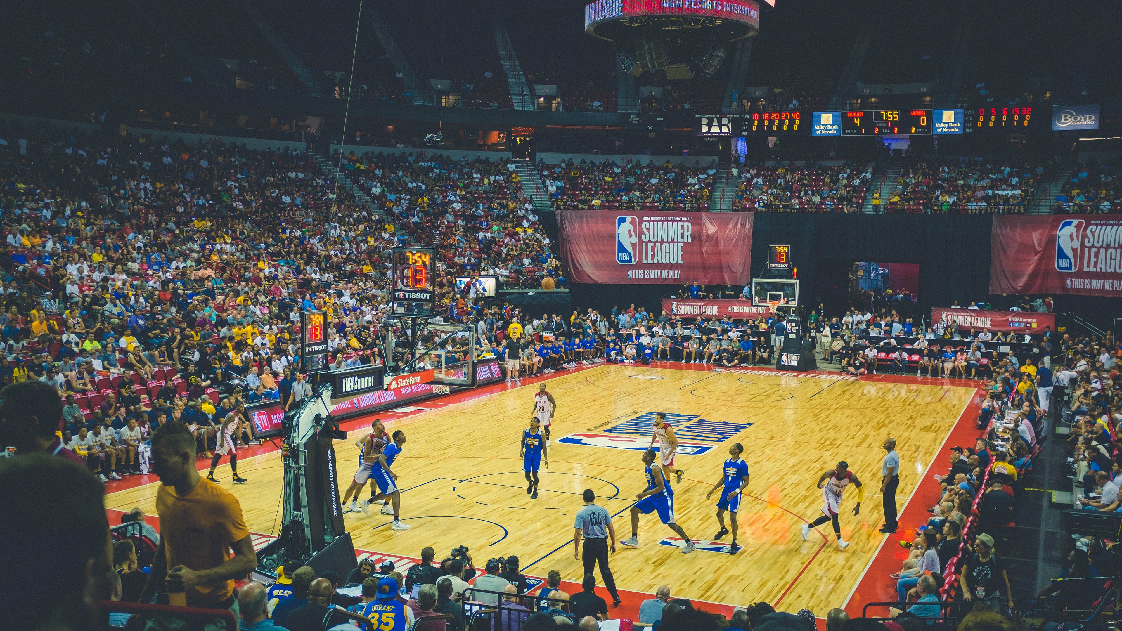 太阳核聚变式攻防粉碎步行者，小贾伦·杰克逊逆境崛起成关键先生