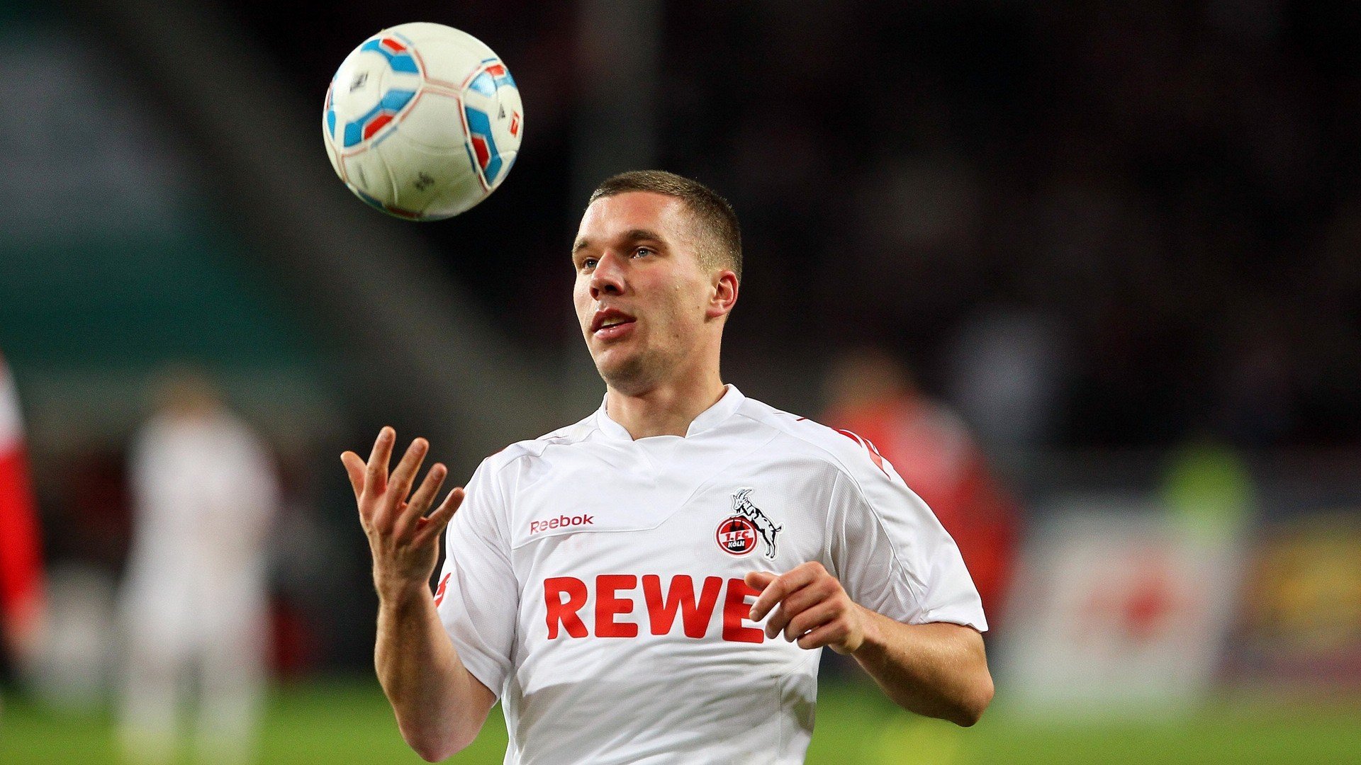 德罗赞创造专属时空，当公牛与凯尔特人的激战按复古节拍进行