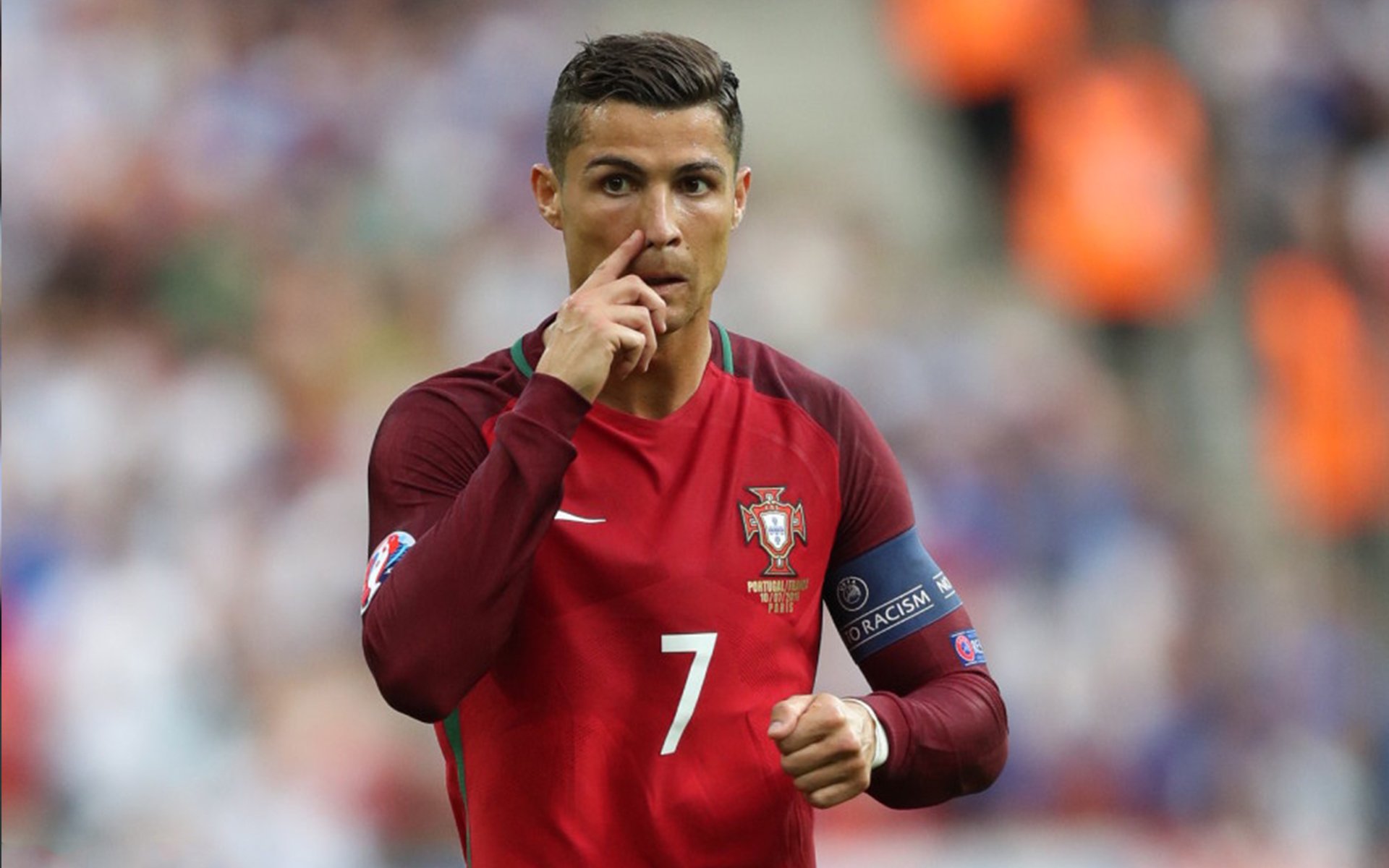 决胜刹那，电竞之巅与赛道狂飙